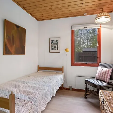 Ferienhaus Lovely In With Kitchen *