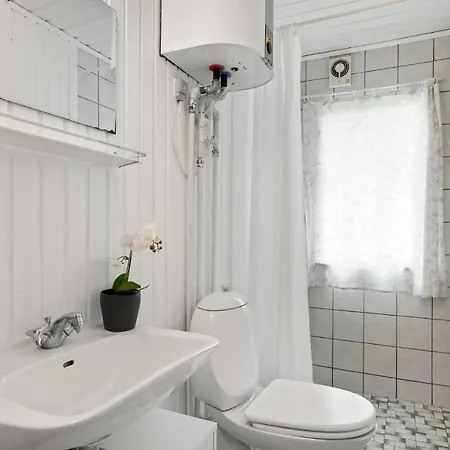 Ferienhaus Lovely In With Kitchen *